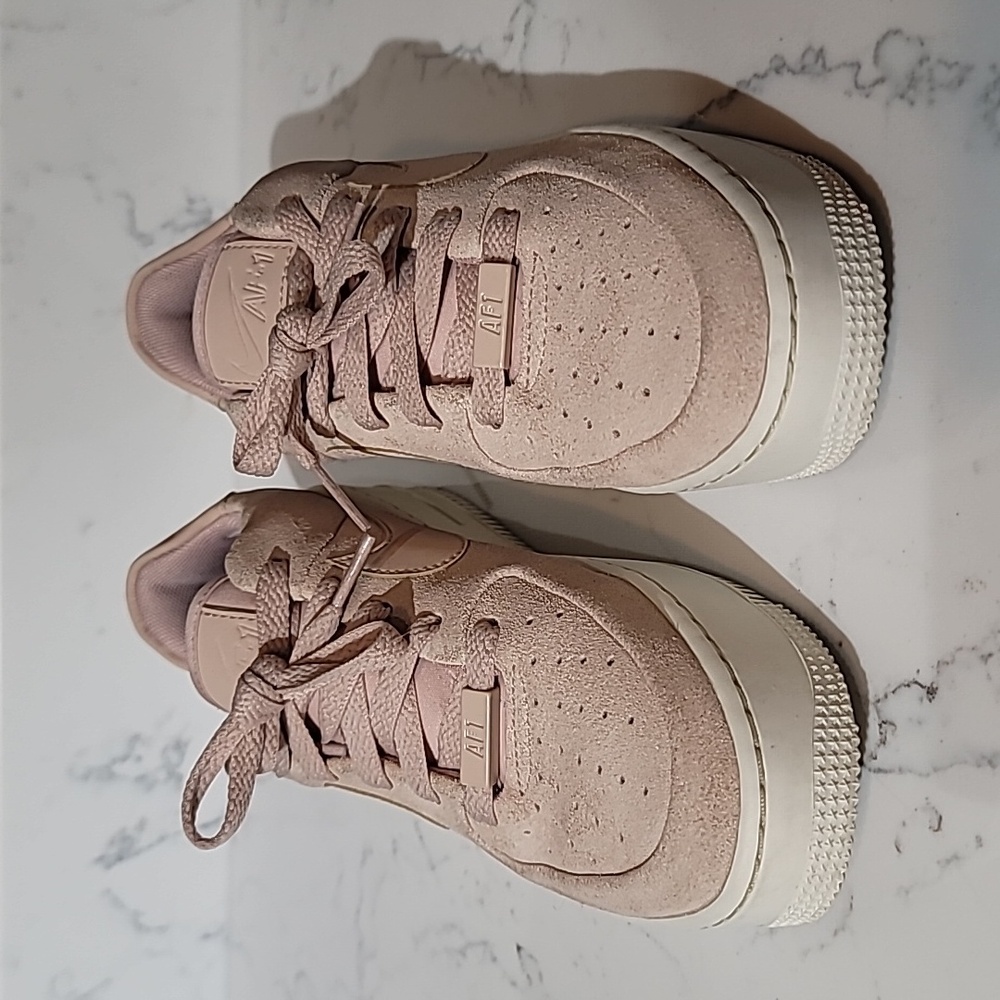 Nike Air Force 1 Sage Lows